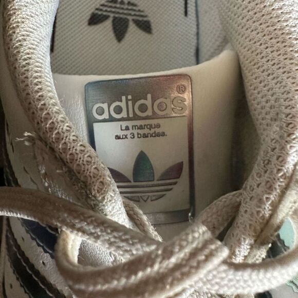 Girls Adidas Superstar La Marque Aux 3 Bandes 9K - Picture 5 of 11